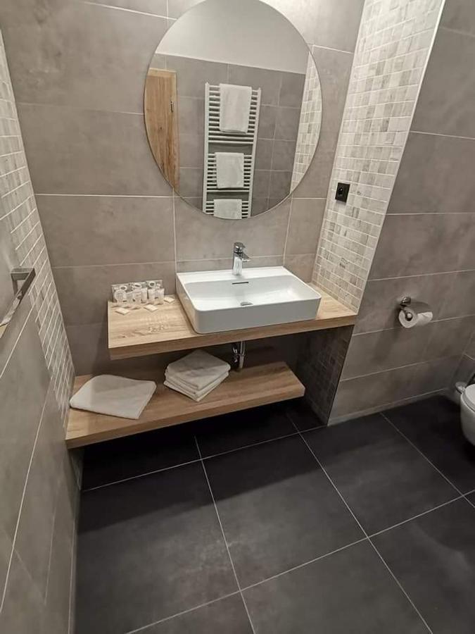 Sareza Hotel Ostrava Luaran gambar