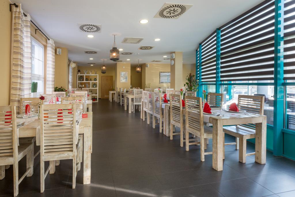Sareza Hotel Ostrava Luaran gambar