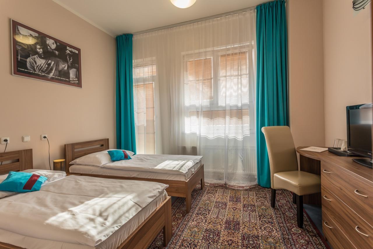Sareza Hotel Ostrava Luaran gambar