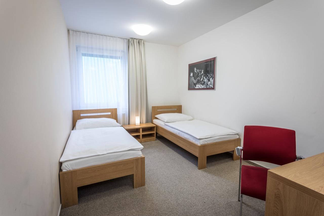 Sareza Hotel Ostrava Luaran gambar
