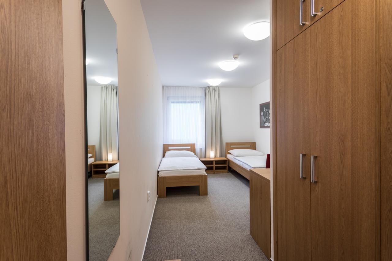 Sareza Hotel Ostrava Luaran gambar